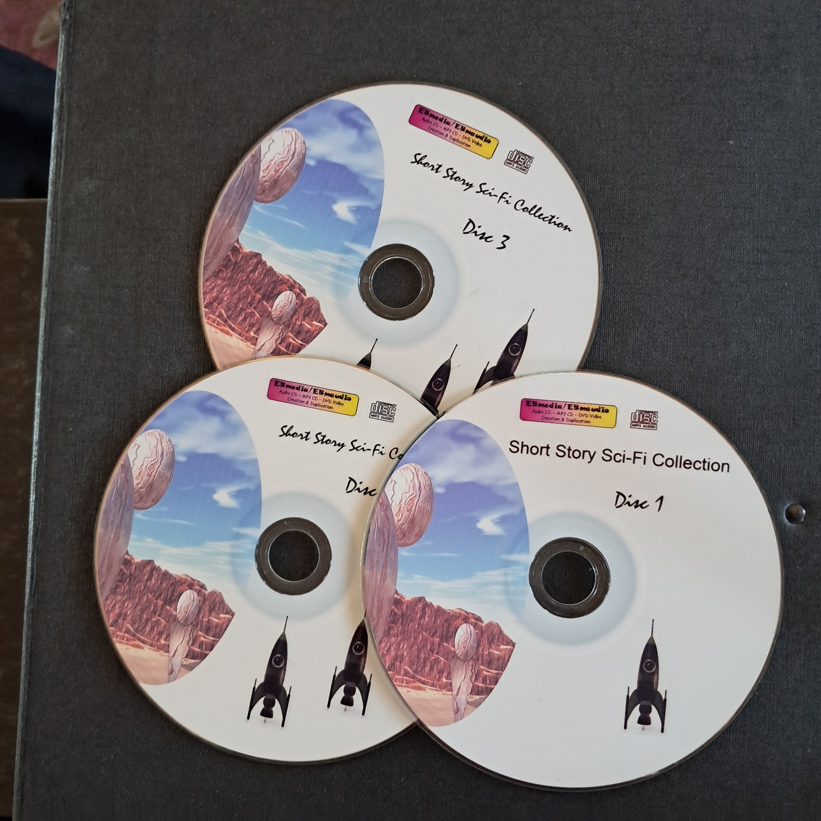 Huge collection of Sci-Fi shorts 50+ Hrs Audiobooks on 3 Mp3 CDs
