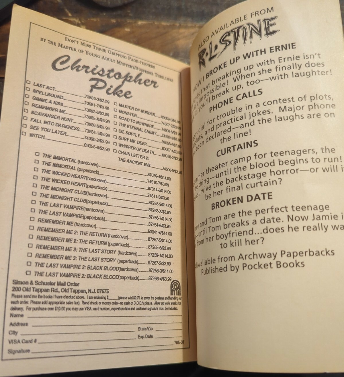 Truth Or Dare Fear Street #28 RL Stine 1995 Edition
