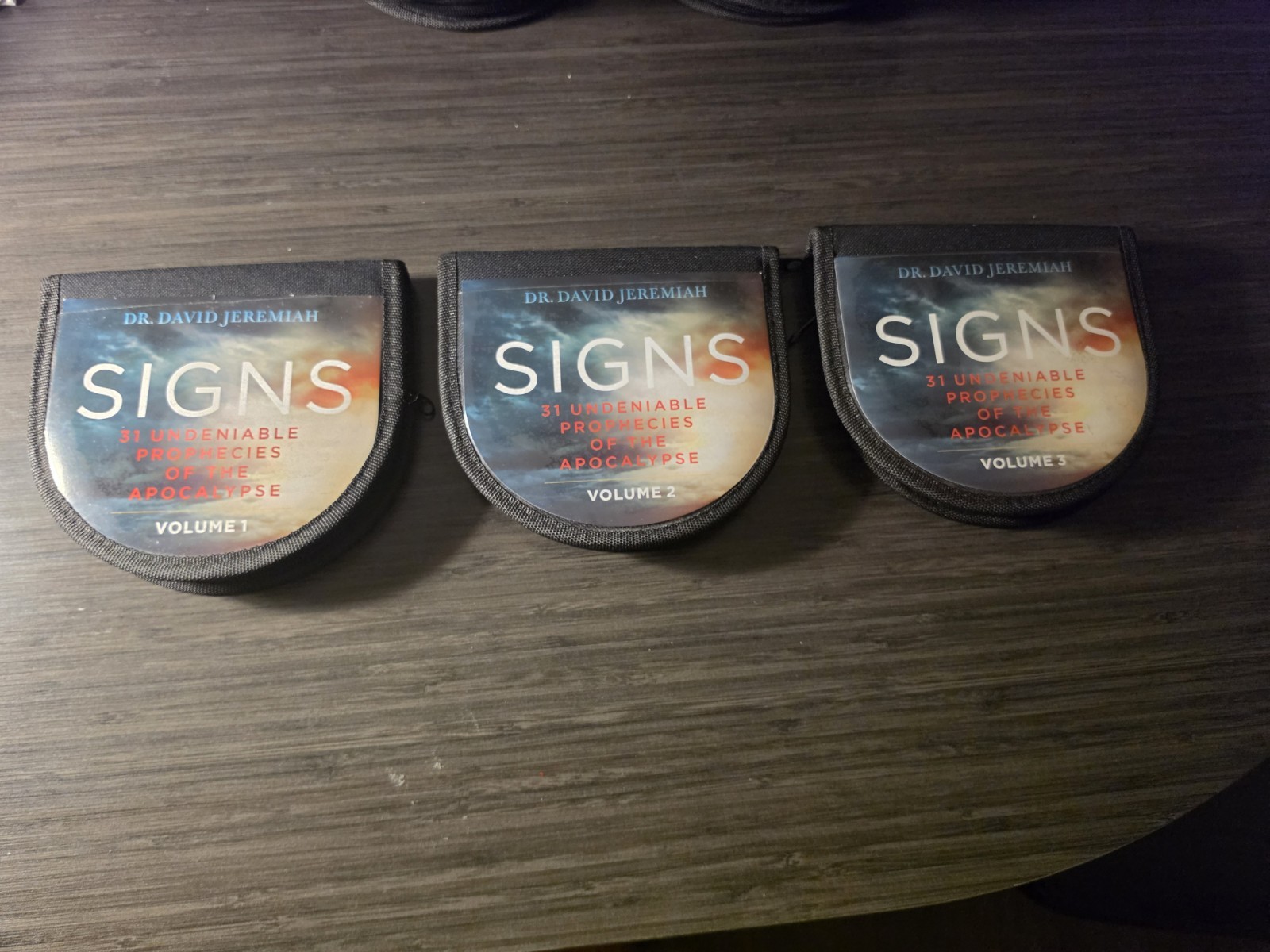 Signs Dr David Jeremiah 3 Volumes 1 2 3 1-3 CD Set 31 Total Disc Zipper Cases
