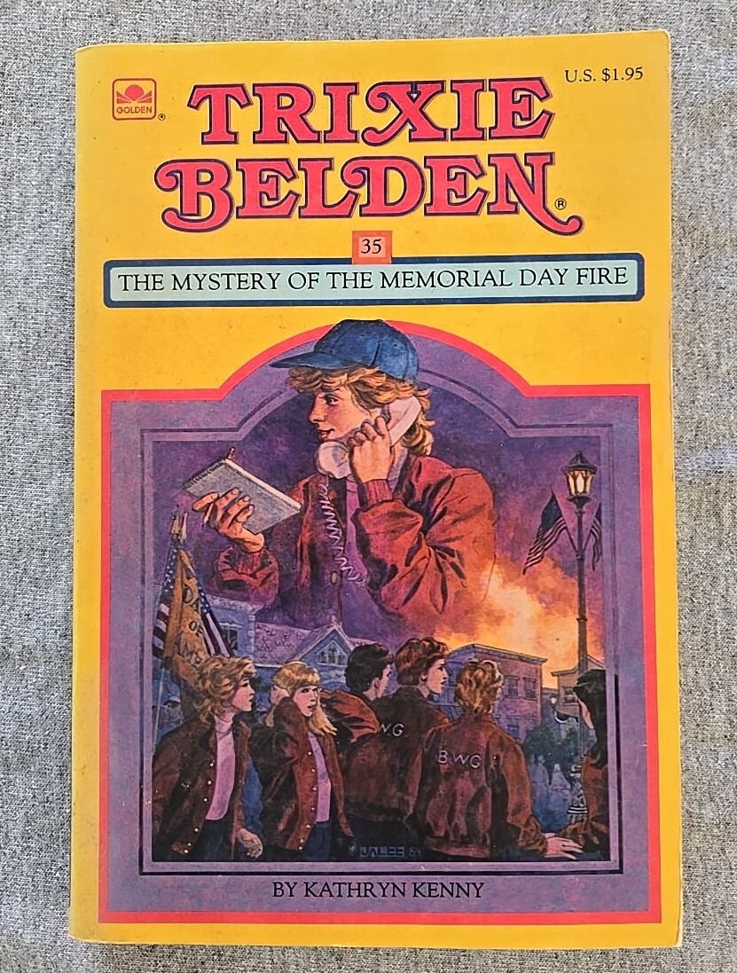 Trixie Belden #35 — The Mystery of the Memorial Day Fire (Square Paperback)