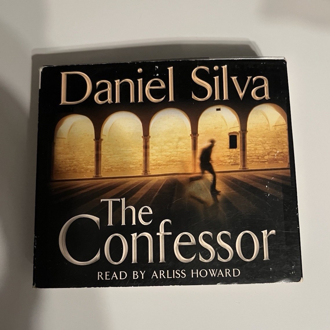 Daniel Silva The Confessor (Gabriel Allon) Abridged Audiobook CD Arliss Howard