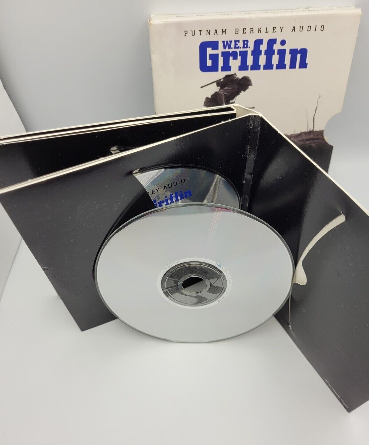 Retreat, Hell! W. E. B. Griffin Audiobook 5 CDs 2004 Corps Novel Used