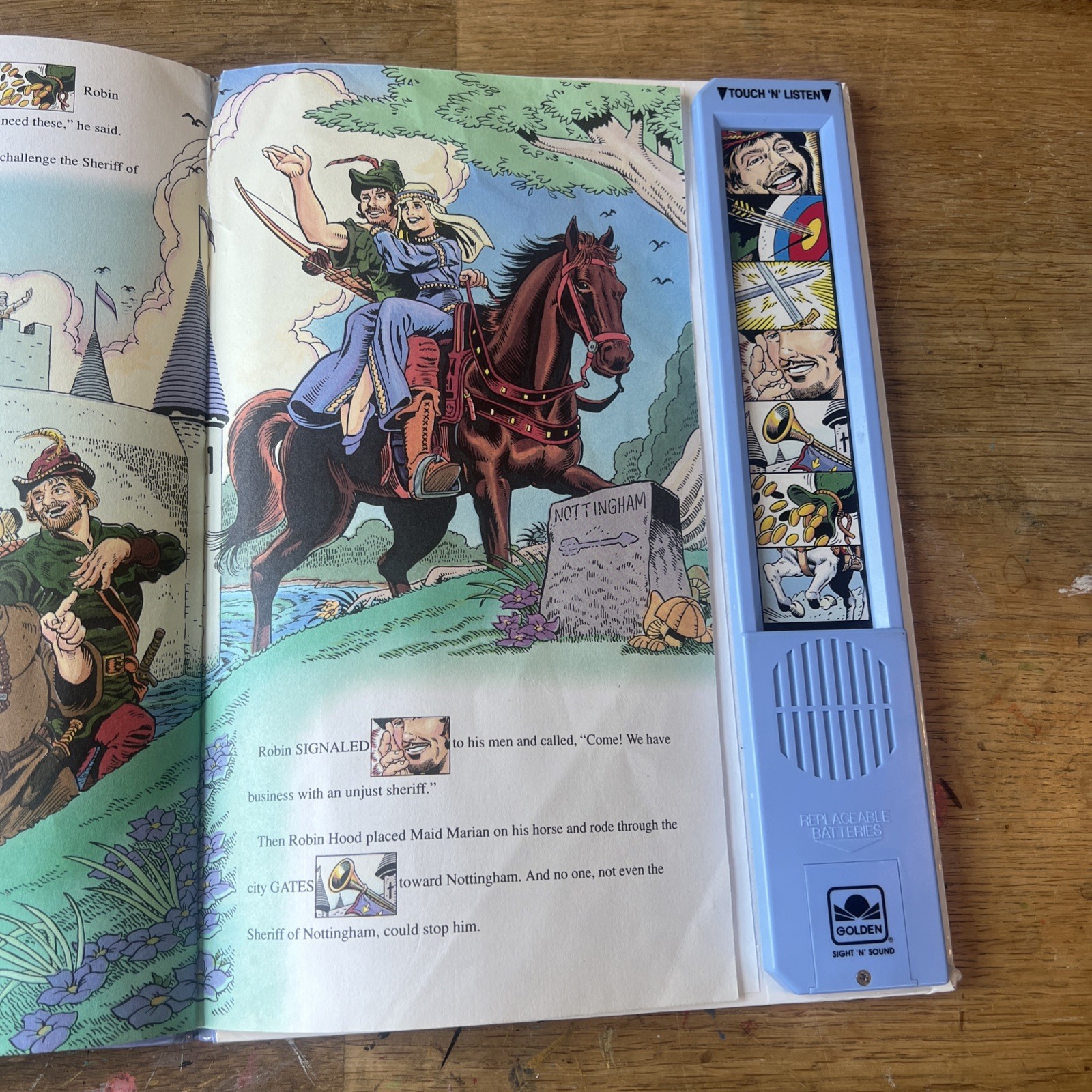 ROBIN HOOD Vintage Golden Books Golden Sound Story Book Hardcover Retro WORKS