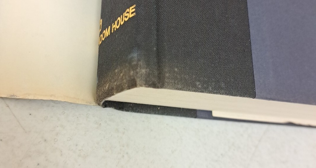 First Edition 1990 The Bourne Ultimatum By Robert Ludlum. 2.6.19