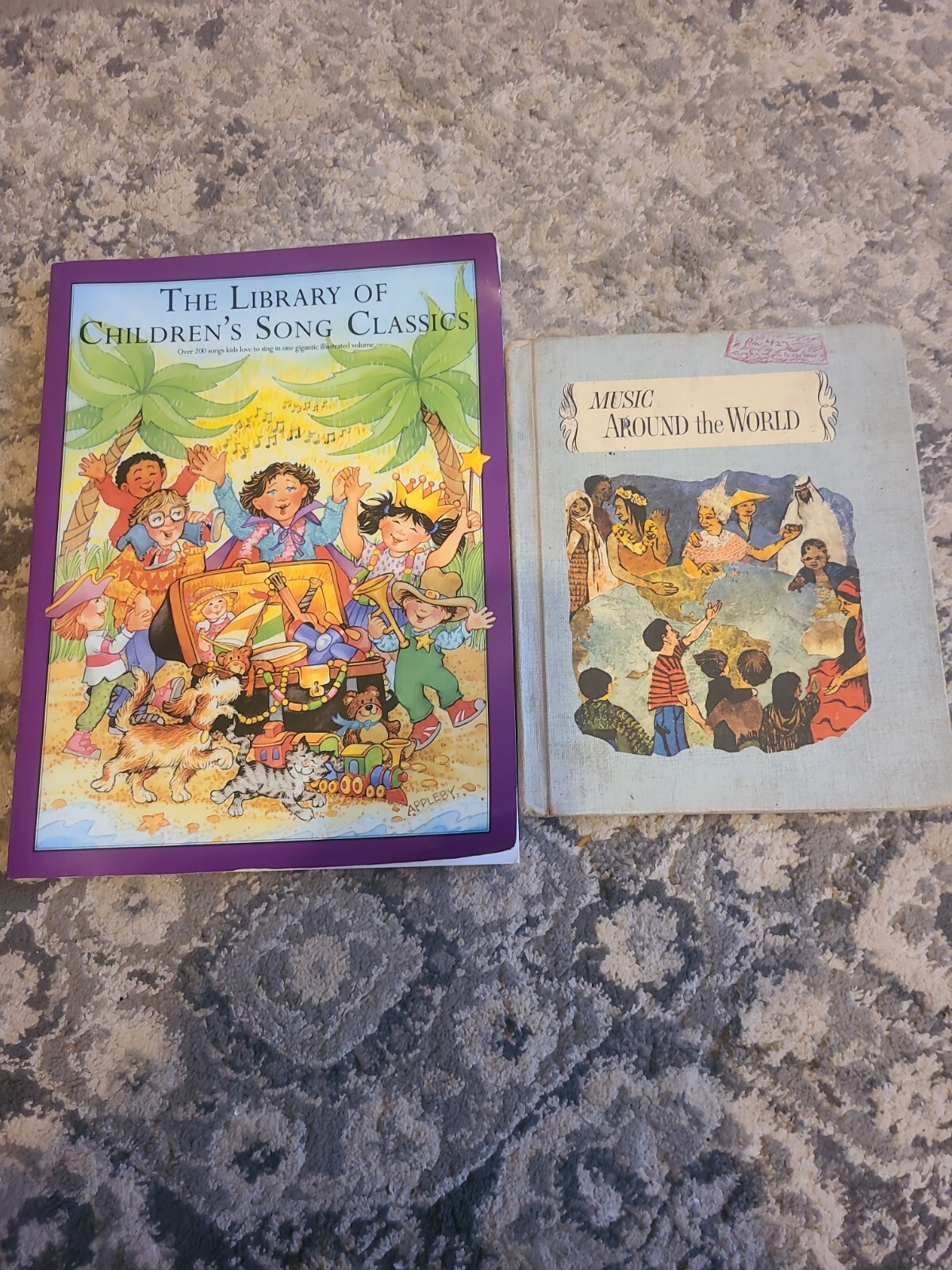 VINTAGE Lot of 2: The Library of Children’s Song Classics~Music Around the World