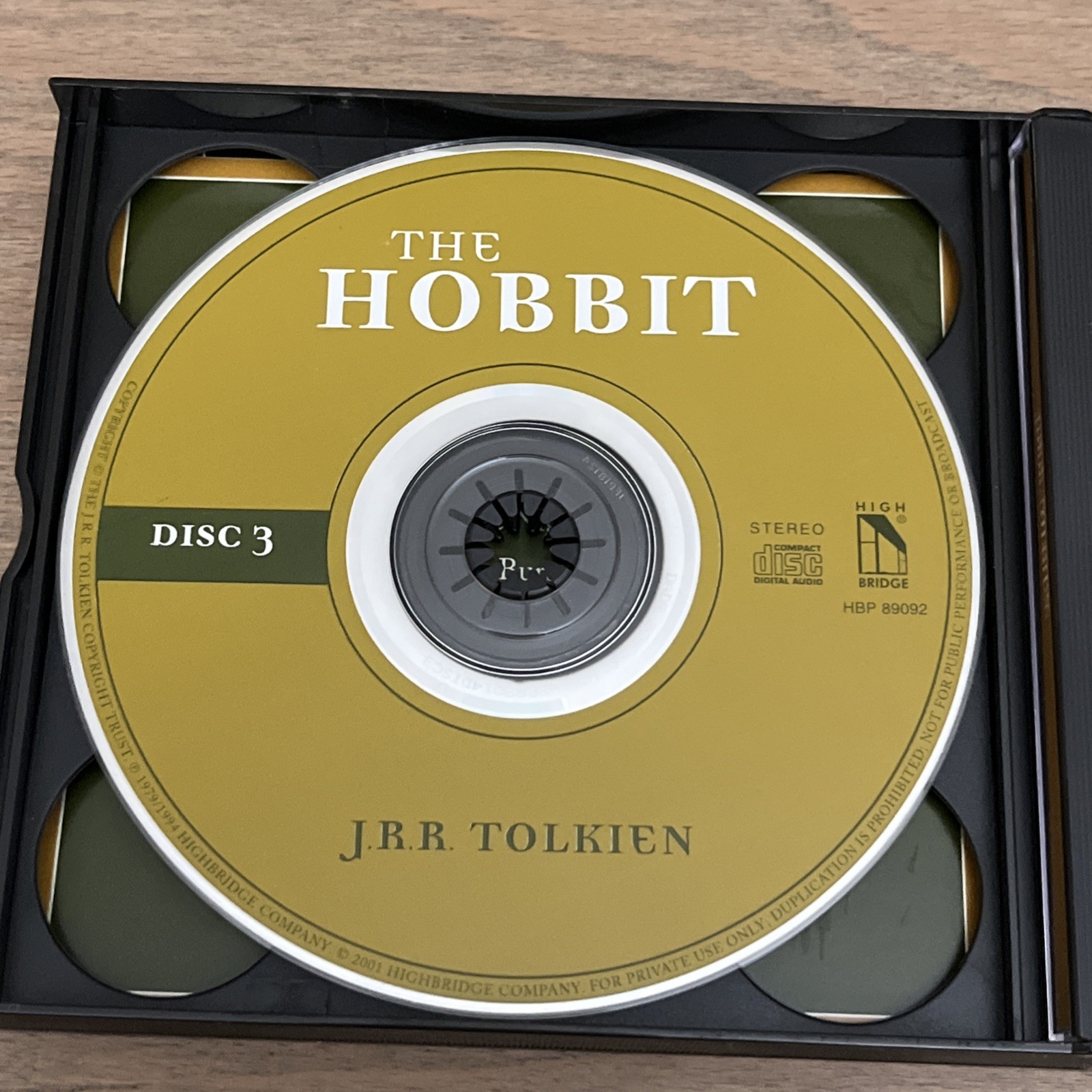 THE HOBBIT by J.R.R. TOLKIEN, 2001 Highbridge 4x Audio CDs 4 1/4 hours