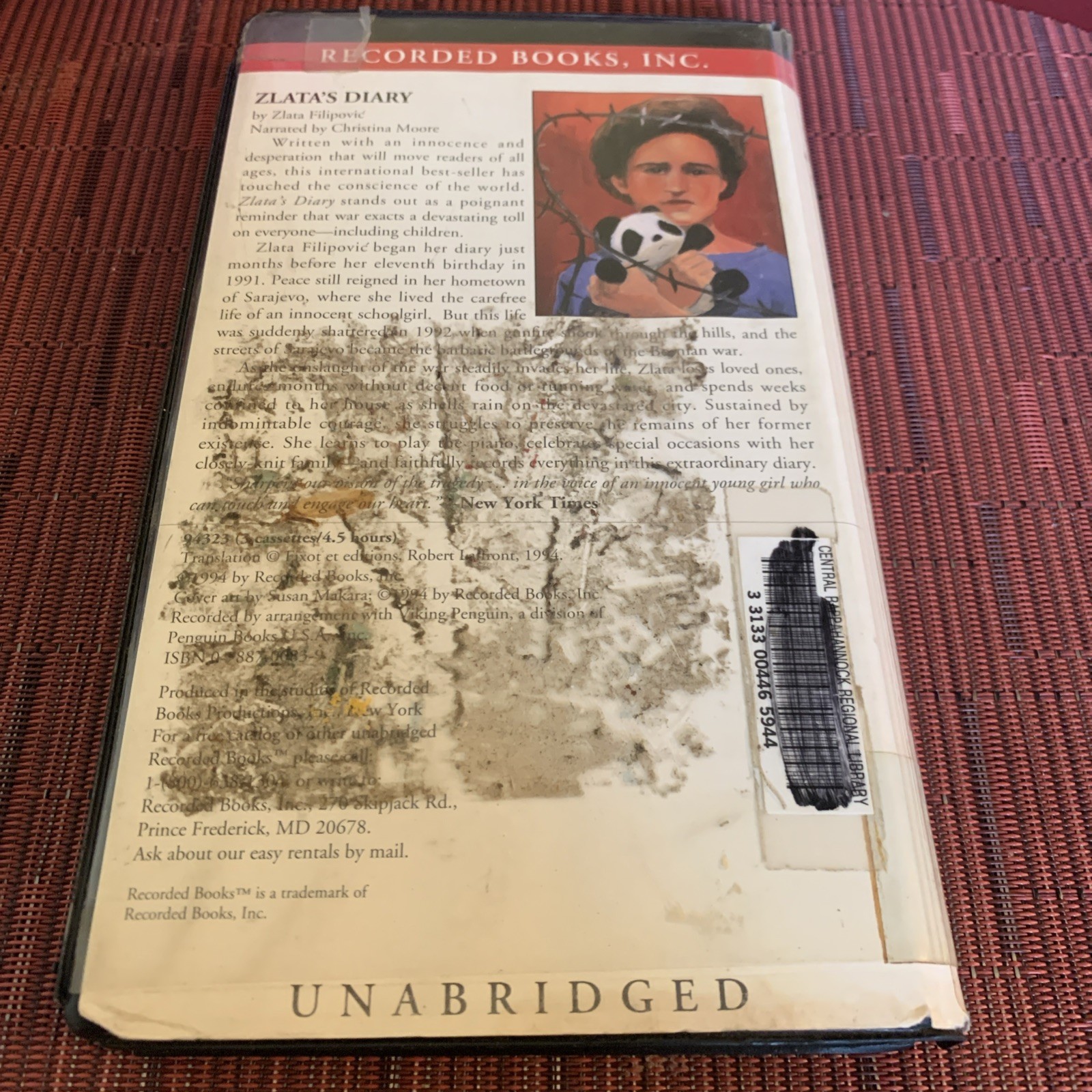 ZLATA’S DIARY BY ZLANTA FILIPOVIC AUDIOBBOOK CASSETTE UNABRIDGED (EX-LIBRARY)