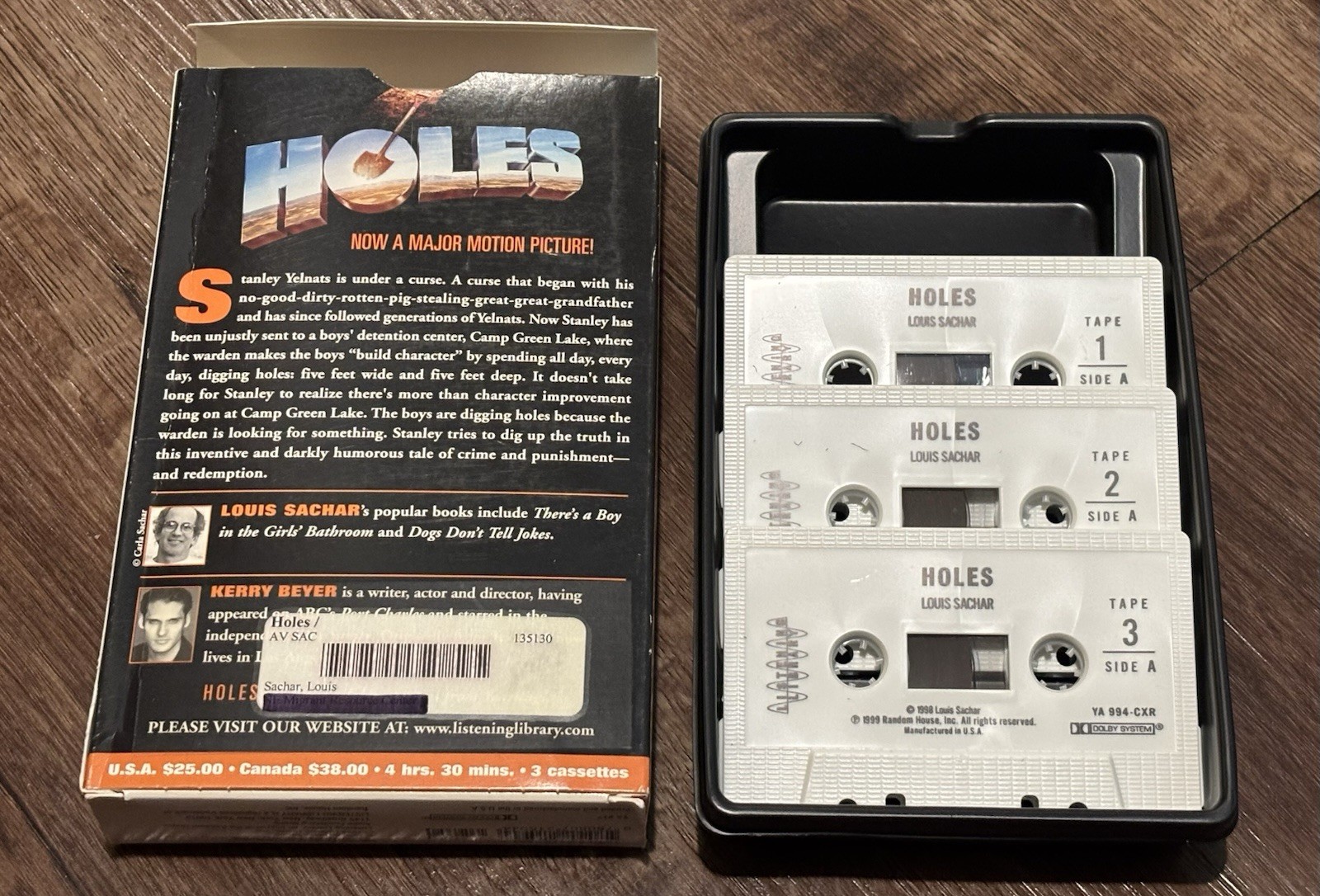 HOLES BY LOUIS SACHAR AUDIOBOOK CASSETTE