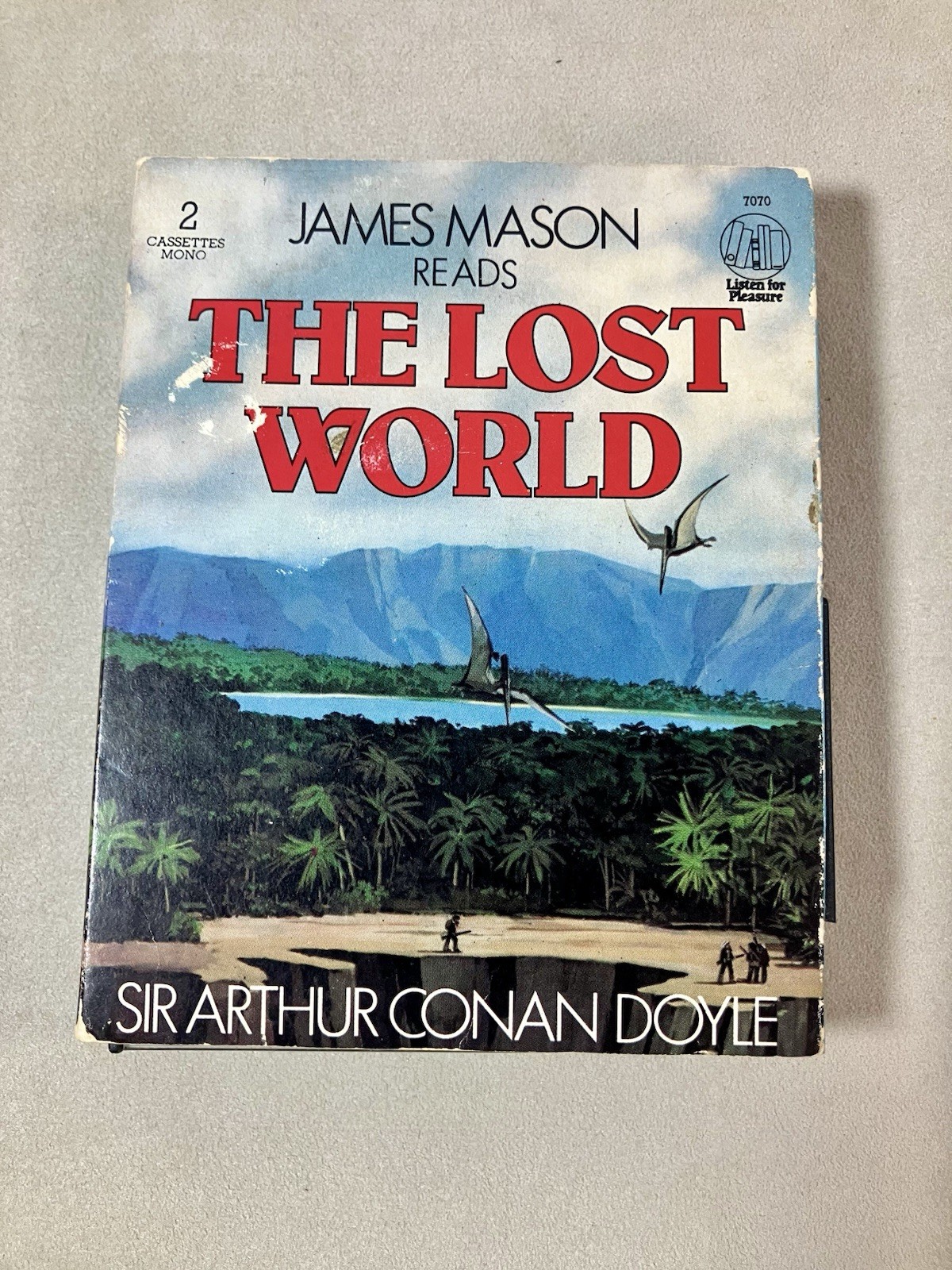 THE LOST WORLD by Sir Arthur Conan Doyle (1980) Cassette Audiobook James Mason