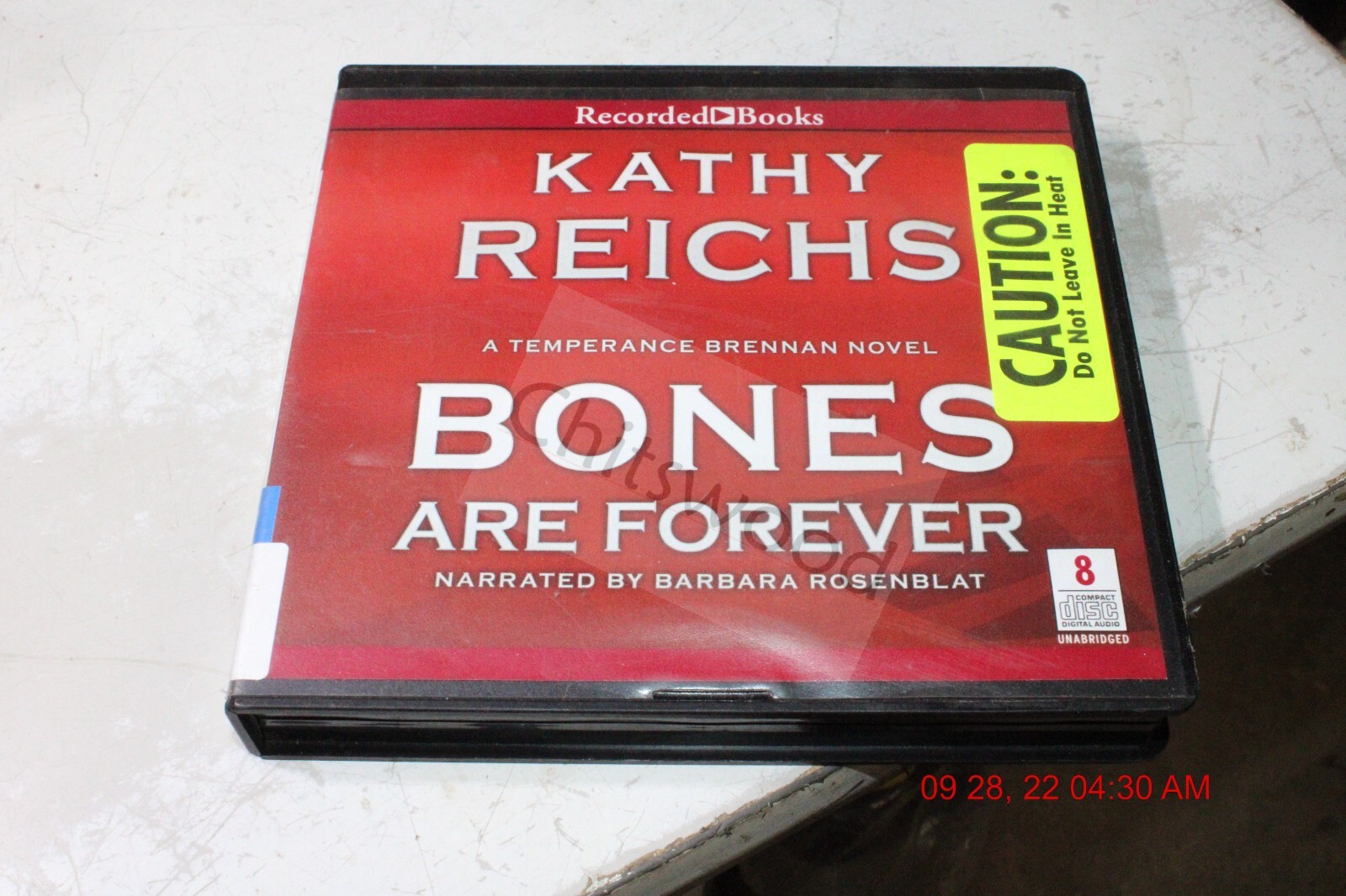 A Temperance Brennan Novel Ser.: Bones Are Forever : A Novel by Kathy Reichs…