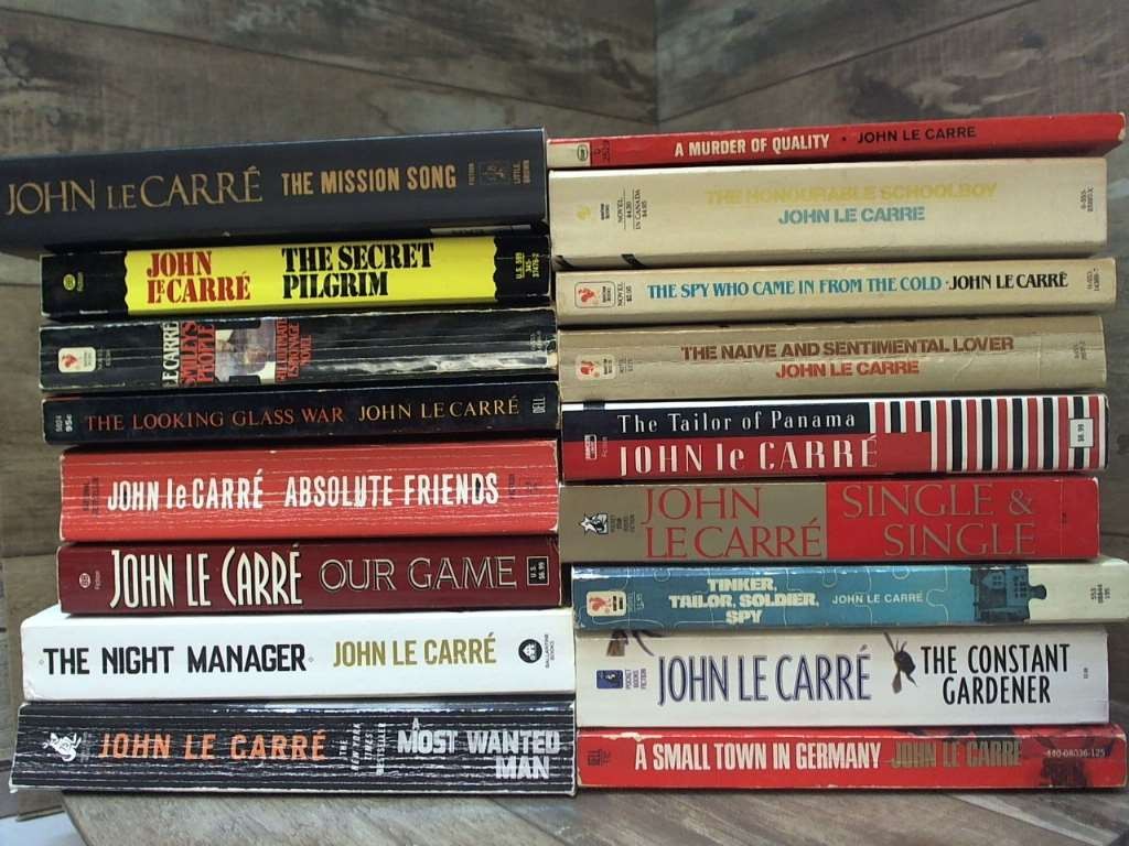 17 John Le Carre Spy Thriller Smiley (The Secret Pilgrim, Tinker Tailor Soldier
