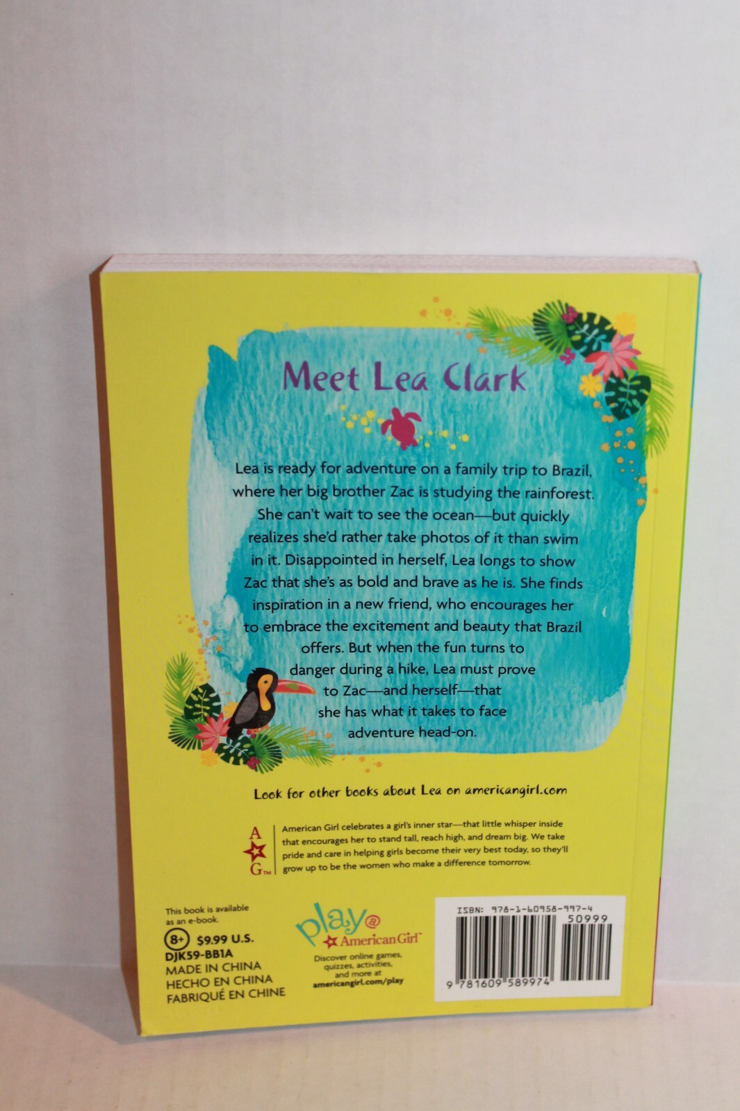 Lea Dives In by Lisa Yee 2016, Paperback American Girl Lea Clark Chapter Book