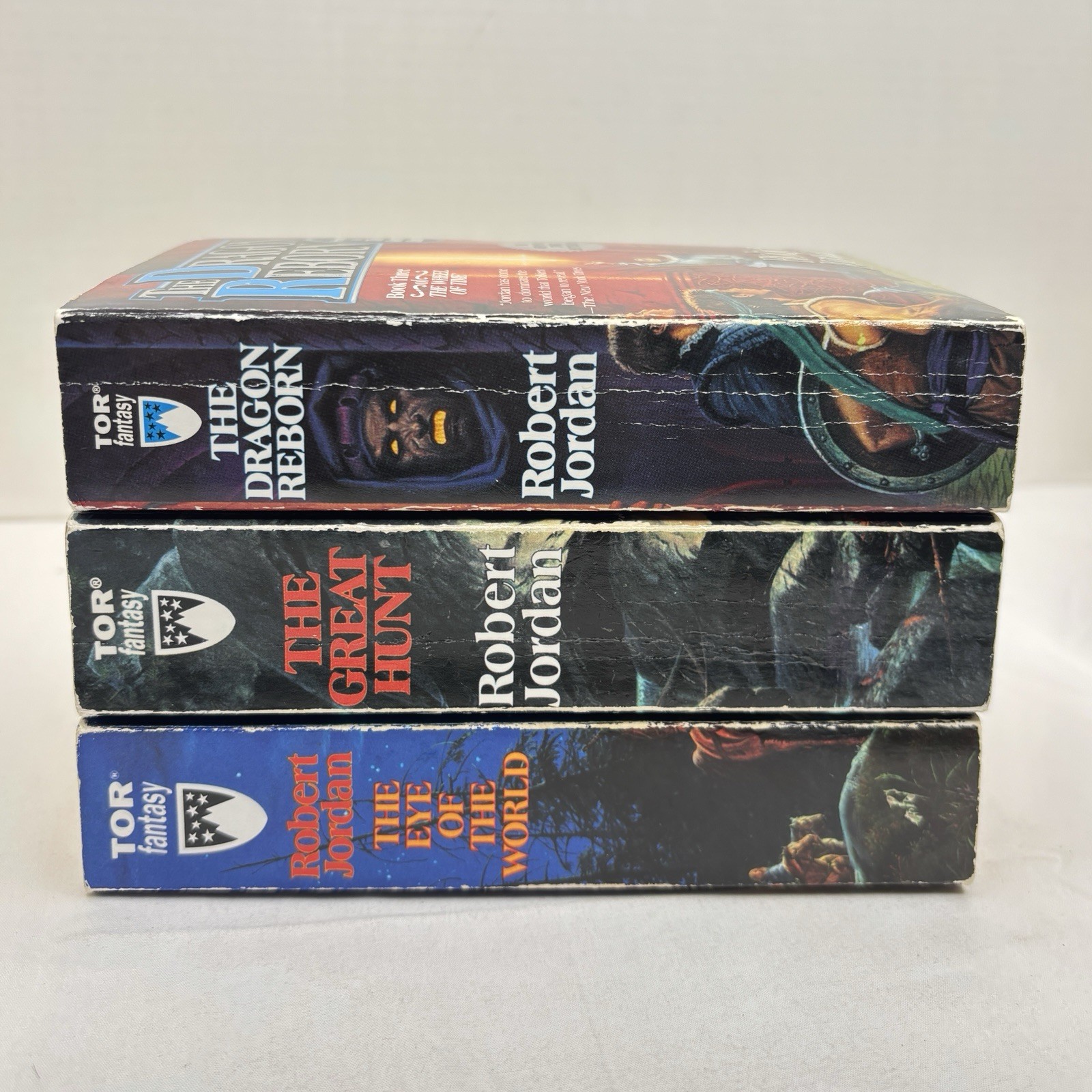 Wheel of Time Box Set Paperback Book 1 2 3 Robert Jordan Eye World Hunt Dragon