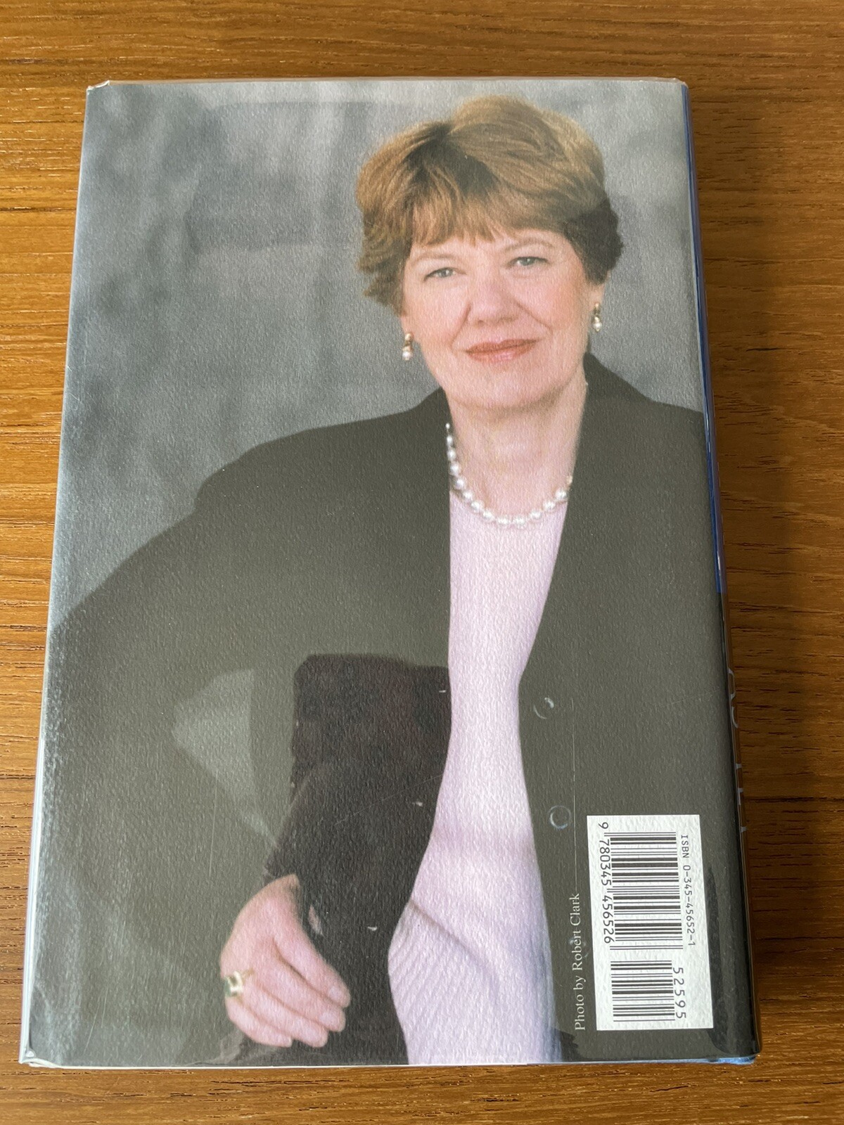Signed 1st Edition, World War One Ser: No Graves as Yet-Anne Perry 2003