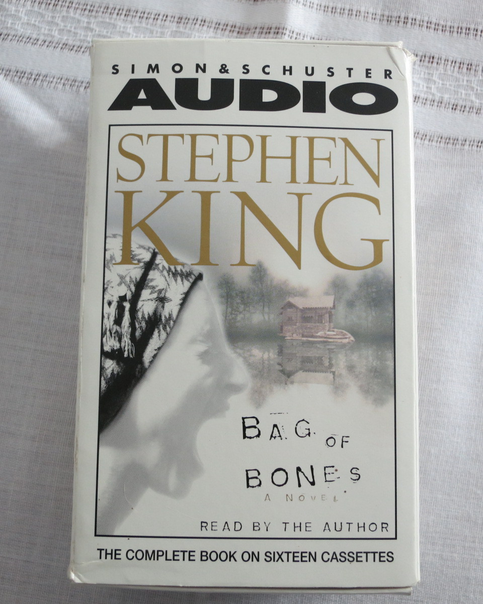 Stephen King Bag of Bones The Complete Book on 16 Cassettes English Audiobooks