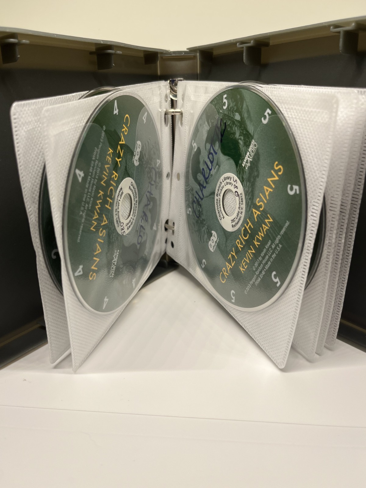 Crazy Rich Asians Unabridged Version By Kevin Kwan Audiobook 11 CDs