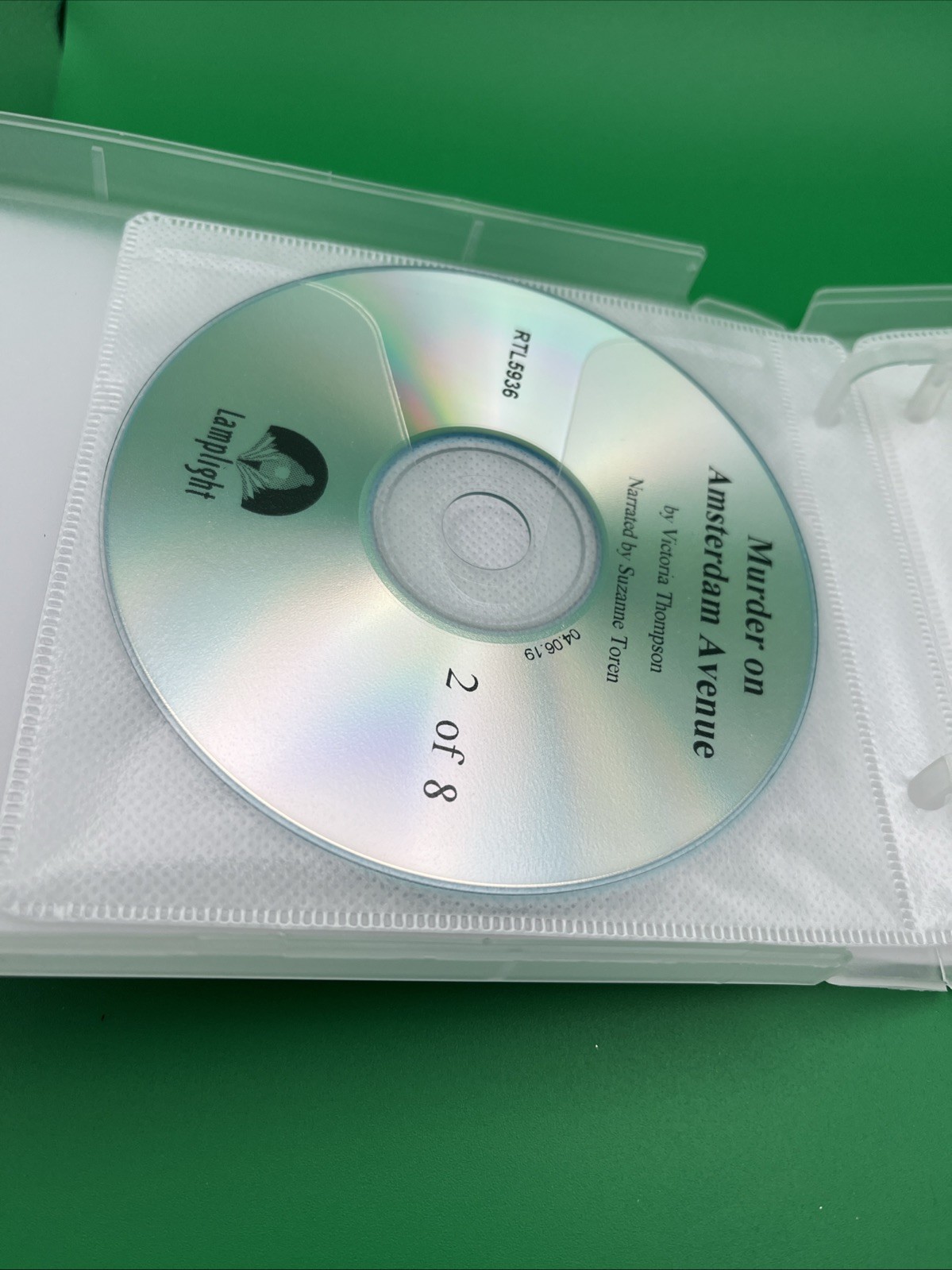 Audiobook Murder On Amsterdam Avenue Cd Set By Victoria Thompson 8 Discs