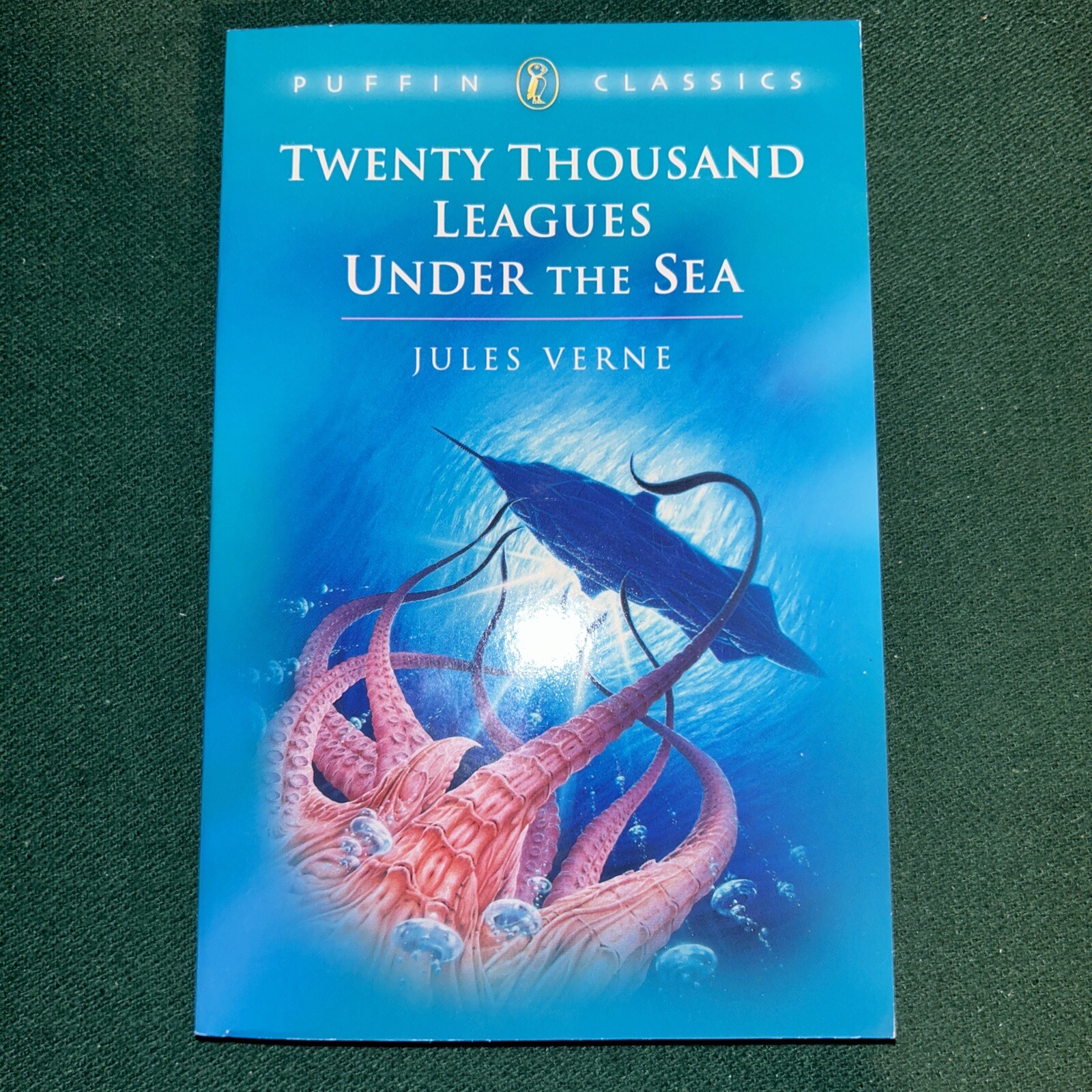 Reader’s Workshop Series 20,000 Leagues under the Sea by Jules Vern (2005)