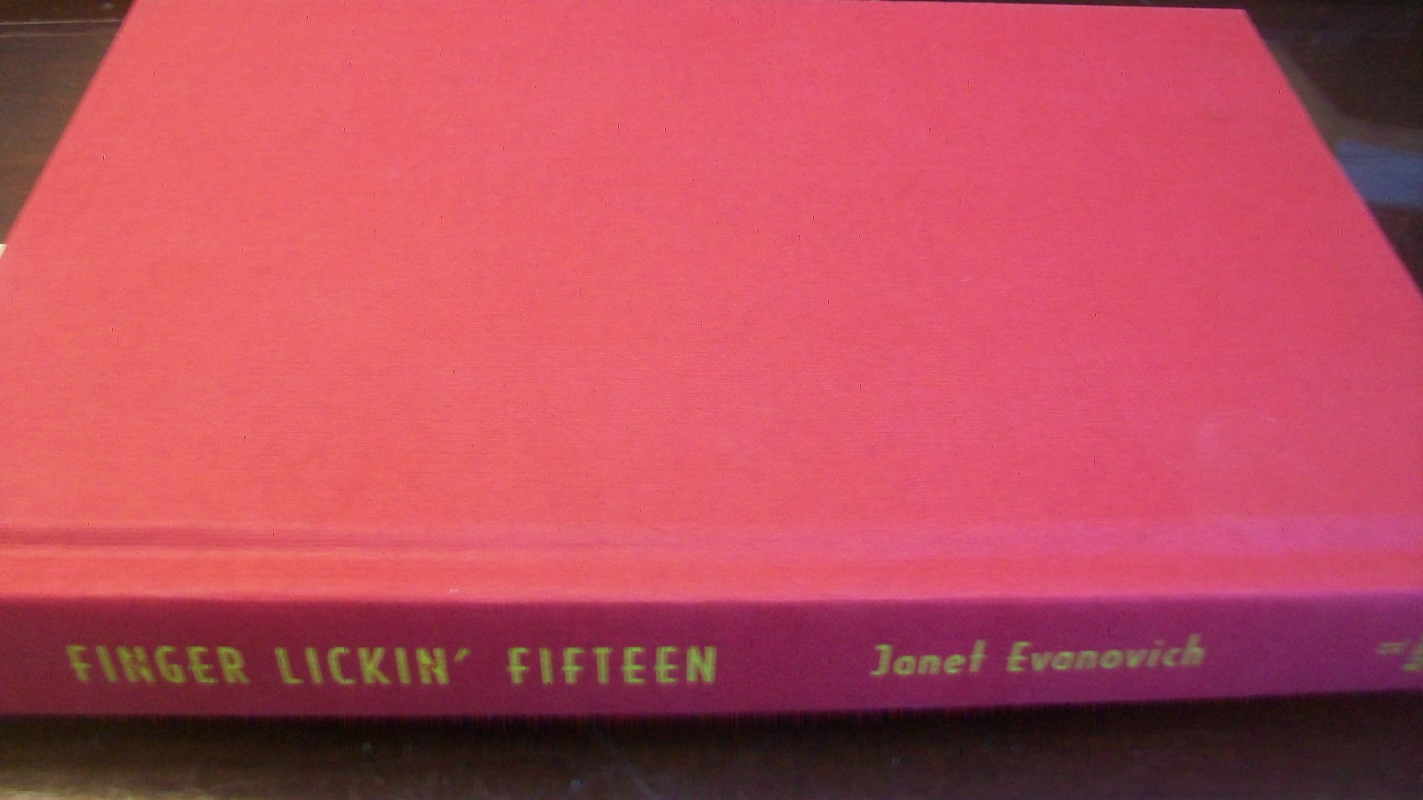 Finger Lickin’ Fifteen No. 15 by Janet Evanovich (2009, Hardcover)